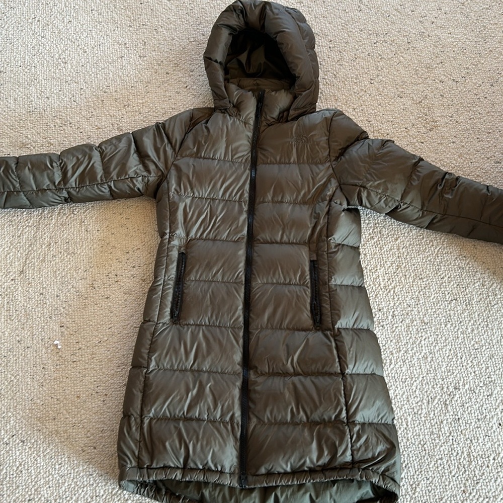 The North Face Metropolis parka size small